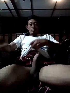 Snapshot of Dwirosebig chatting on 01-14-25, 08:15 Dwirosebig online show from 01-14-25, 08:15