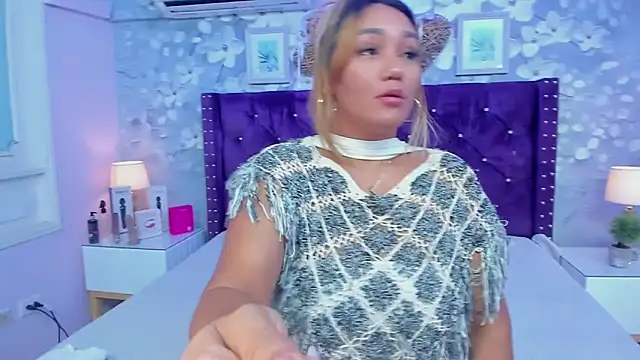 dalila salazar online show from 04-18-26, 03:09