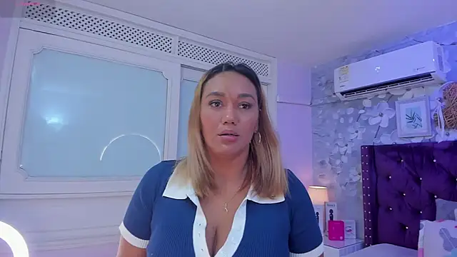 dalila salazar online show from 04-25-26, 03:20