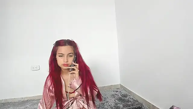 sexycouple33mm online show from 11-18-25, 12:30