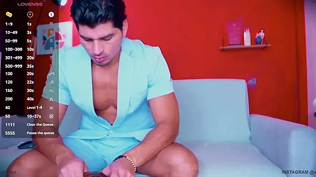 wild col  online show from 10-13-25, 10:50