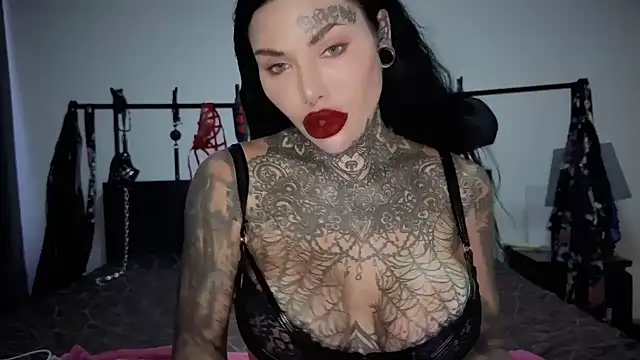 claudiacvc95 online show from 03-18-26, 06:38