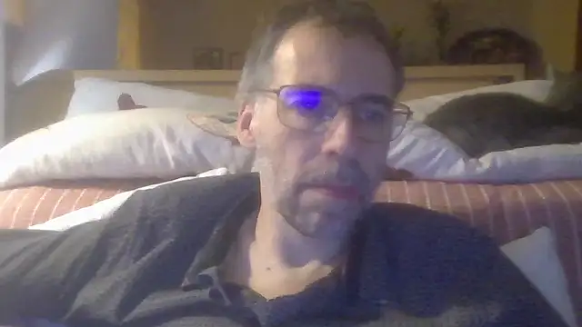 ptitcanard60600 online show from 11-26-25, 11:27