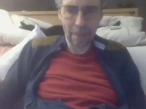 Snapshot of ptitcanard60600 chatting on 02-20-25, 10:37 ptitcanard60600 online show from 02-20-25, 10:37