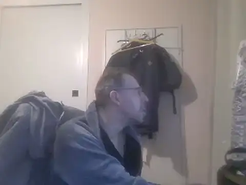 Snapshot of ptitcanard60600 chatting on 01-16-25, 07:49 ptitcanard60600 online show from 01-16-25, 07:49