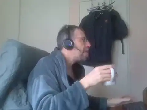 Snapshot of ptitcanard60600 chatting on 01-30-25, 04:13 ptitcanard60600 online show from 01-30-25, 04:13