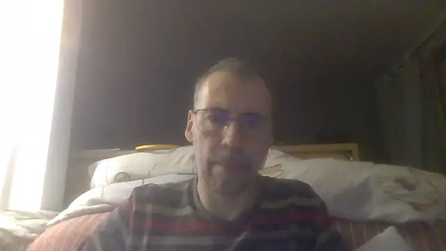 Snapshot of ptitcanard60600 chatting on 09-27-25, 10:38 ptitcanard60600 online show from 09-27-25, 10:38