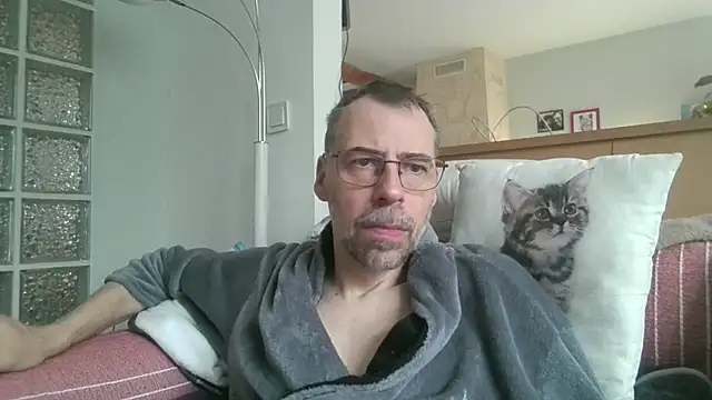 ptitcanard60600 online show from 05-14-26, 11:40