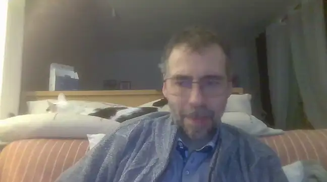 Snapshot of ptitcanard60600 chatting on 02-05-25, 09:29 ptitcanard60600 online show from 02-05-25, 09:29