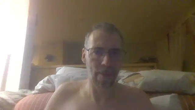 Snapshot of ptitcanard60600 chatting on 10-05-25, 05:25 ptitcanard60600 online show from 10-05-25, 05:25