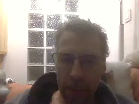Snapshot of ptitcanard60600 chatting on 02-26-25, 10:04 ptitcanard60600 online show from 02-26-25, 10:04