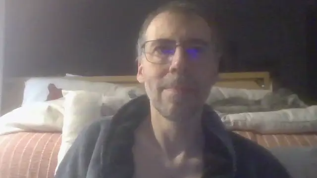 ptitcanard60600 online show from 11-16-25, 10:35