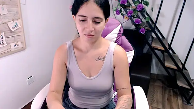 samantha baby  online show from 03-21-26, 04:00