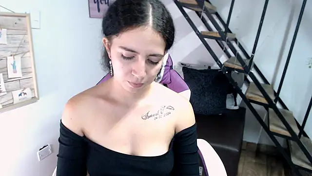 samantha baby  online show from 10-08-25, 07:14