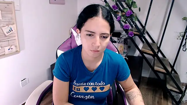 samantha baby  online show from 02-02-26, 03:33