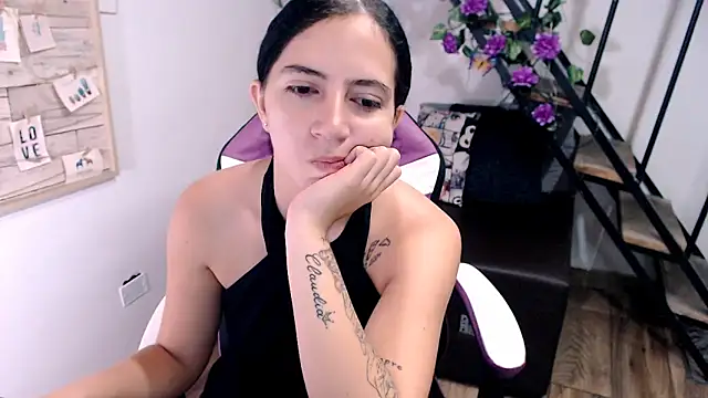 samantha baby  online show from 03-31-26, 04:31