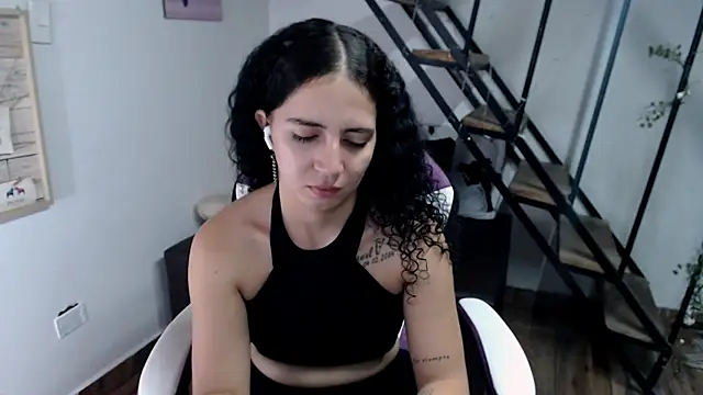 samantha baby  online show from 10-13-25, 07:37