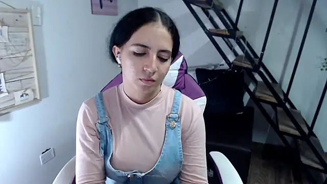 samantha baby  online show from 11-11-25, 10:26