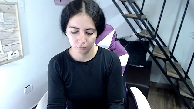 samantha baby  online show from 11-05-25, 08:34