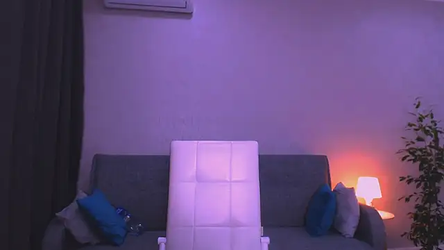 LesleySweet online show from 01-07-26, 02:33