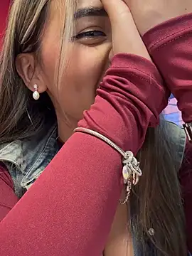 Tiana saenz online show from 09-14-25, 10:32