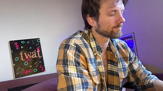 Snapshot of alexmannd chatting on 02-05-26, 05:42 alexmannd online show from 02-05-26, 05:42