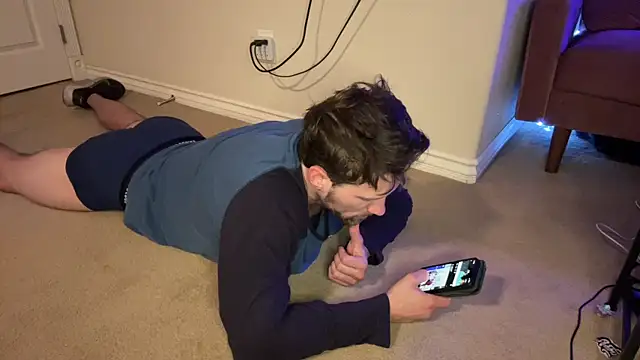 Snapshot of alexmannd chatting on 02-18-26, 05:38 alexmannd online show from 02-18-26, 05:38