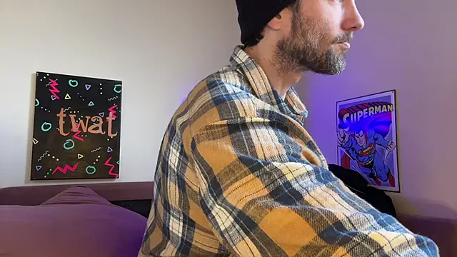 Snapshot of alexmannd chatting on 01-10-26, 05:41 alexmannd online show from 01-10-26, 05:41