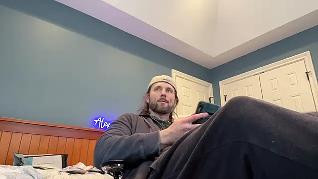 Snapshot of alexmannd chatting on 02-26-25, 04:27 alexmannd online show from 02-26-25, 04:27