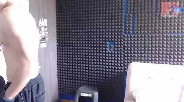 Curly Angel24 online show from 02-04-25, 06:17