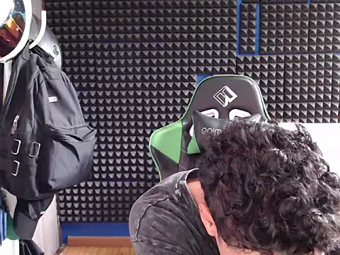 Curly Angel24 online show from 10-01-25, 12:20