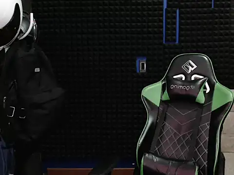 Curly Angel24 online show from 10-04-25, 01:07