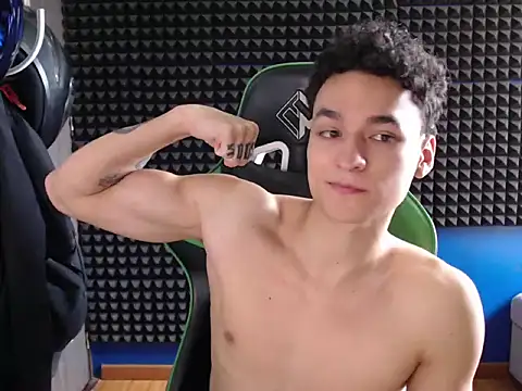 Curly Angel24 online show from 01-10-26, 04:13