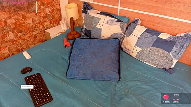 KAROL-SCOTT online show from 04-17-26, 08:00