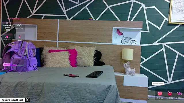 KAROL-SCOTT online show from 11-21-25, 07:46