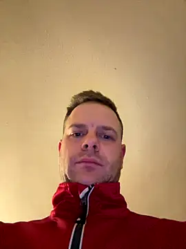 Danii0790 online show from 12-18-25, 04:50