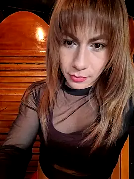 Snapshot of Evehampy chatting on 03-09-25, 08:21 Evehampy online show from 03-09-25, 08:21
