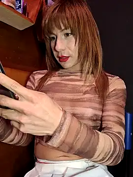 Snapshot of Evehampy chatting on 01-26-25, 12:05 Evehampy online show from 01-26-25, 12:05