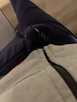 alieno27 online show from 02-07-25, 08:42