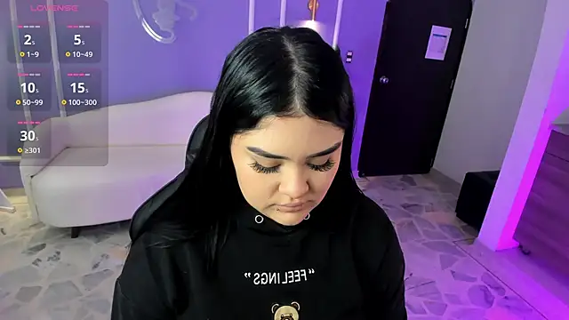martinasaez online show from 09-08-25, 08:08