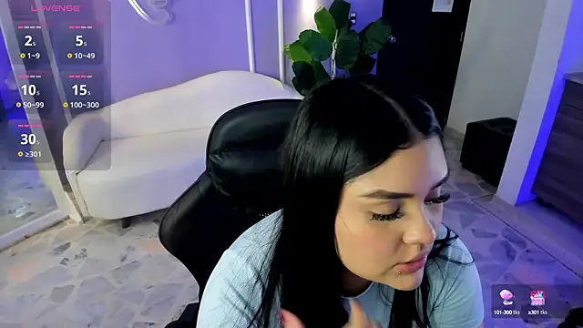 martinasaez online show from 09-19-25, 08:24