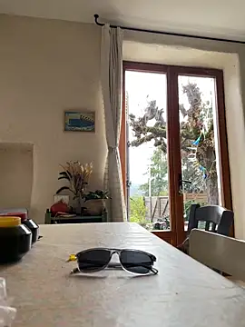 la chiennete online show from 11-01-25, 12:32