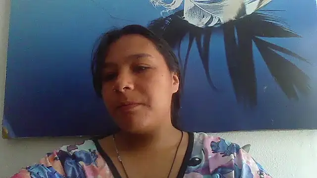 Snapshot of Charis_21 chatting on 01-13-26, 05:39 Charis 21 online show from 01-13-26, 05:39