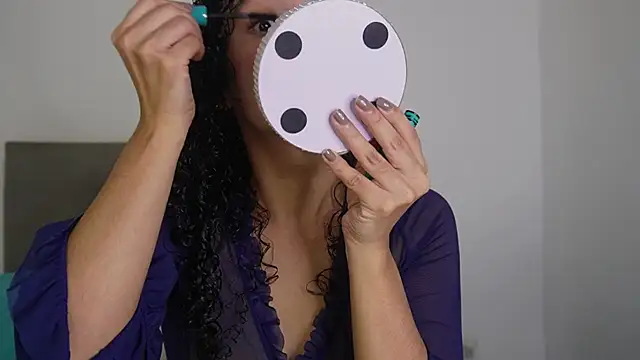 angela  98 online show from 11-29-25, 09:26