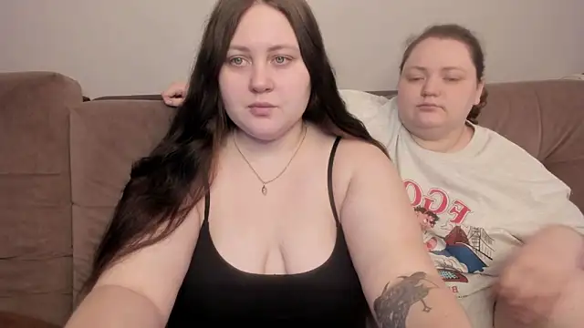 Snapshot of ihaveasecret_ chatting on 05-22-26, 12:47 ihaveasecret online show from 05-22-26, 12:47