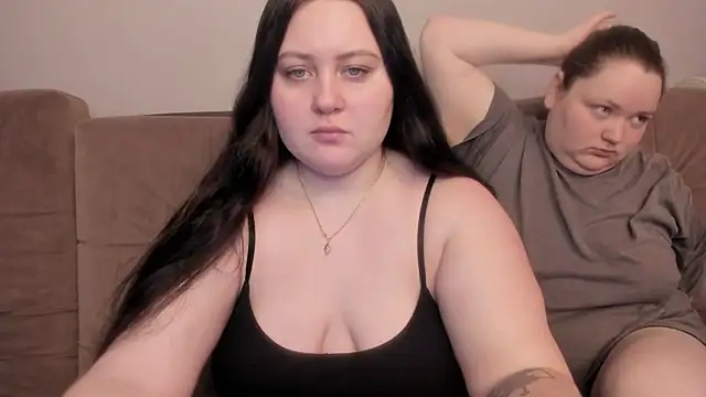 Snapshot of ihaveasecret_ chatting on 11-15-25, 03:16 ihaveasecret online show from 11-15-25, 03:16