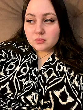 Snapshot of ihaveasecret_ chatting on 10-07-25, 03:57 ihaveasecret online show from 10-07-25, 03:57