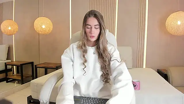 Snapshot of maryy_campbell_ chatting on 01-19-26, 12:42 maryy campbell online show from 01-19-26, 12:42