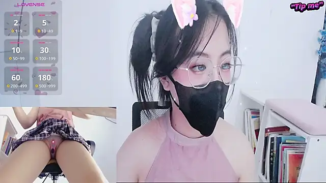 Genz Student online show from 09-25-25, 03:07