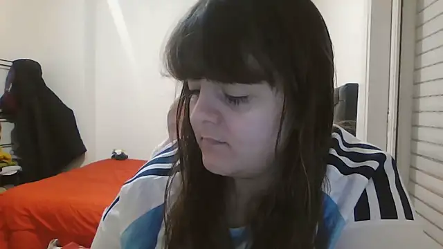 Snapshot of Bombon_ok chatting on 06-30-26, 03:06 Bombon ok online show from 06-30-26, 03:06